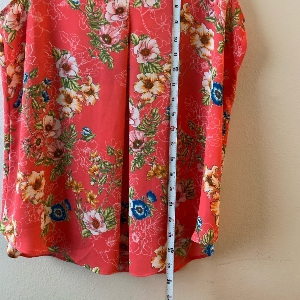 Rose & Olive Floral Sleeveless Blouse Size S - Picture 7 of 7